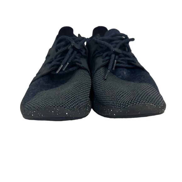 Earth Blaze Blue Knit and Leather Causal Comfort Sneaker, Size 9 - Picture 3 of 6